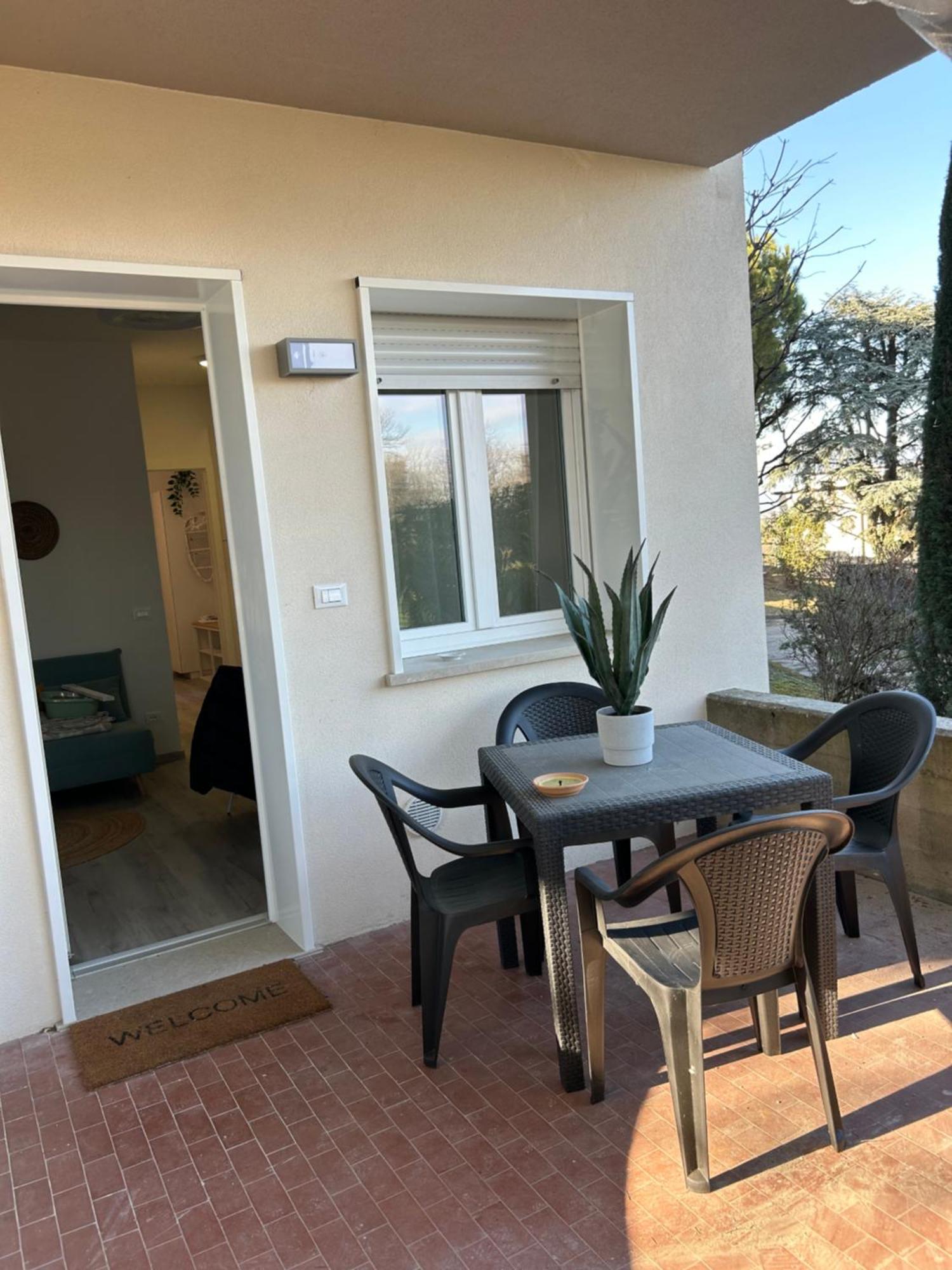 Vittoria Peschiera Appartement Ponti sul Mincio Buitenkant foto