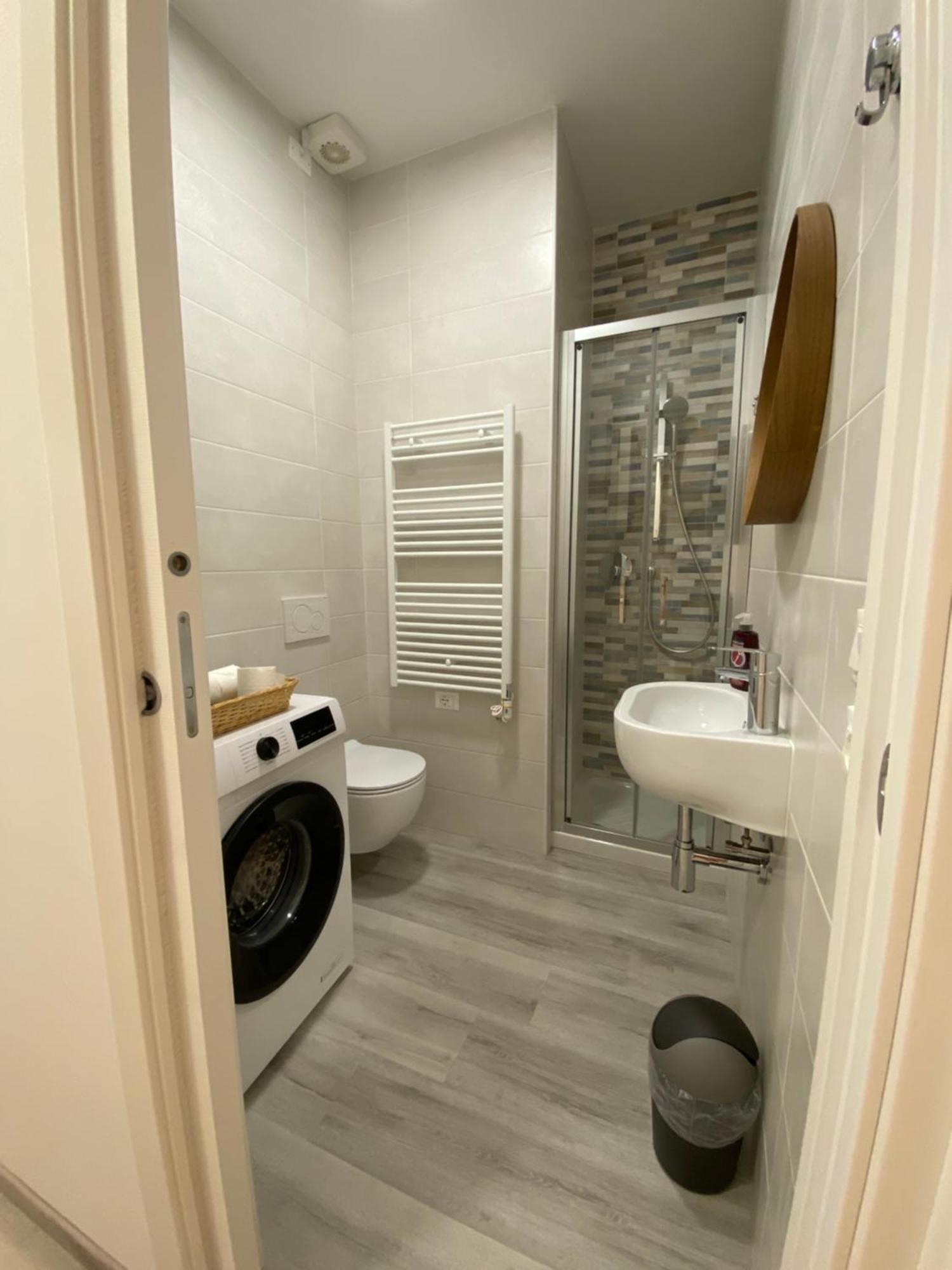 Vittoria Peschiera Appartement Ponti sul Mincio Buitenkant foto